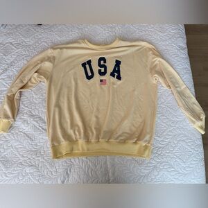 Cream yellow USA Sweatshirt
